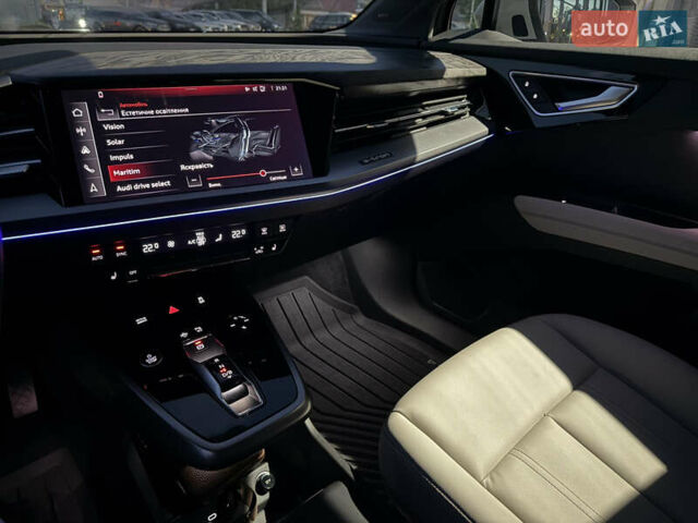Серый Ауди Q4 e-tron, объемом двигателя 0 л и пробегом 29 тыс. км за 31900 $, фото 42 на Automoto.ua