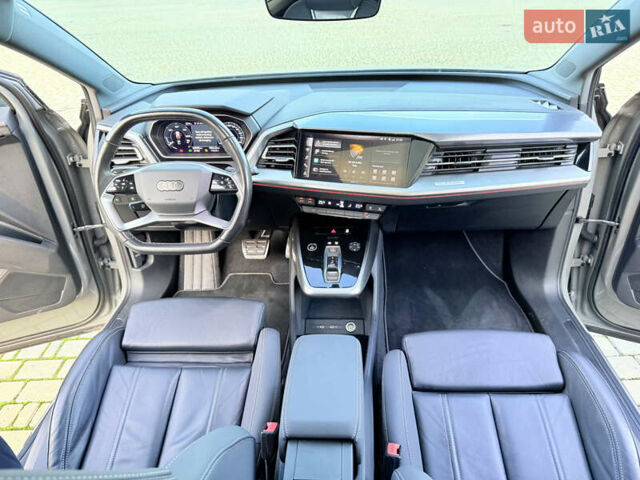 Серый Ауди Q4 e-tron, объемом двигателя 0 л и пробегом 55 тыс. км за 27500 $, фото 32 на Automoto.ua