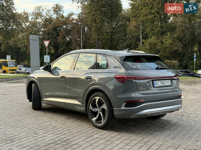 Сірий Ауді Q4 e-tron, об'ємом двигуна 0 л та пробігом 11 тис. км за 30000 $, фото 8 на Automoto.ua