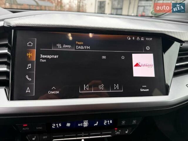 Серый Ауди Q4 e-tron, объемом двигателя 0 л и пробегом 58 тыс. км за 29627 $, фото 9 на Automoto.ua