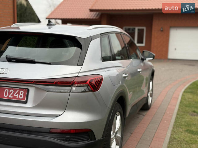 Серый Ауди Q4 e-tron, объемом двигателя 0 л и пробегом 50 тыс. км за 16900 $, фото 15 на Automoto.ua