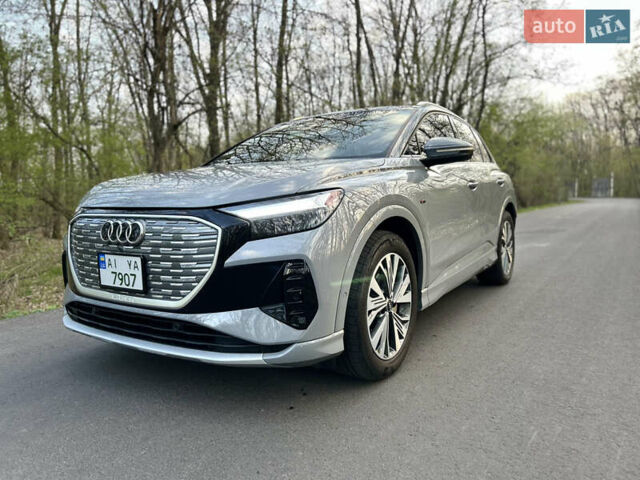 Сірий Ауді Q4 e-tron, об'ємом двигуна 0 л та пробігом 20 тис. км за 28800 $, фото 3 на Automoto.ua