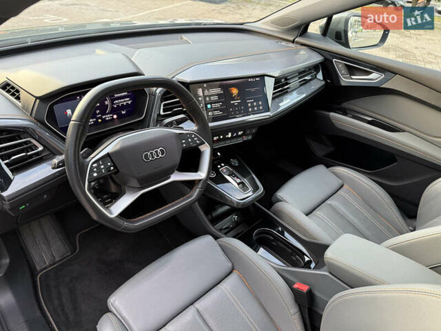 Сірий Ауді Q4 e-tron, об'ємом двигуна 0 л та пробігом 11 тис. км за 30000 $, фото 22 на Automoto.ua