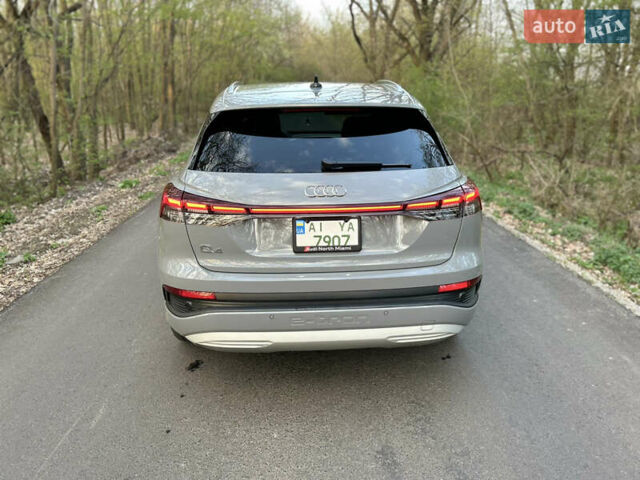 Сірий Ауді Q4 e-tron, об'ємом двигуна 0 л та пробігом 20 тис. км за 28800 $, фото 12 на Automoto.ua