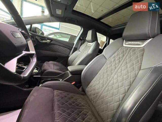 Ауди Q4 e-tron 2023 в Ивано-Франковске на Automoto.ua Серый Ауди Q4 e-tron, объемом двигателя 0 л и пробегом 13 тыс. км за 33500 $, фото 6 на Automoto.ua