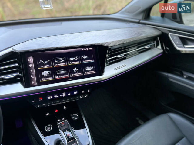 Сірий Ауді Q4 e-tron, об'ємом двигуна 0 л та пробігом 20 тис. км за 28800 $, фото 17 на Automoto.ua