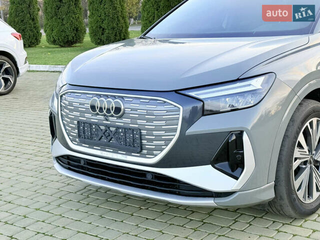 Серый Ауди Q4 e-tron, объемом двигателя 0 л и пробегом 55 тыс. км за 27500 $, фото 13 на Automoto.ua