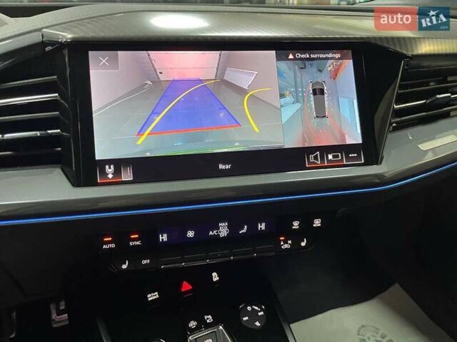 Сірий Ауді Q4 e-tron, об'ємом двигуна 0 л та пробігом 1 тис. км за 31999 $, фото 9 на Automoto.ua