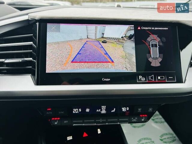 Сірий Ауді Q4 e-tron, об'ємом двигуна 0 л та пробігом 5 тис. км за 39999 $, фото 7 на Automoto.ua