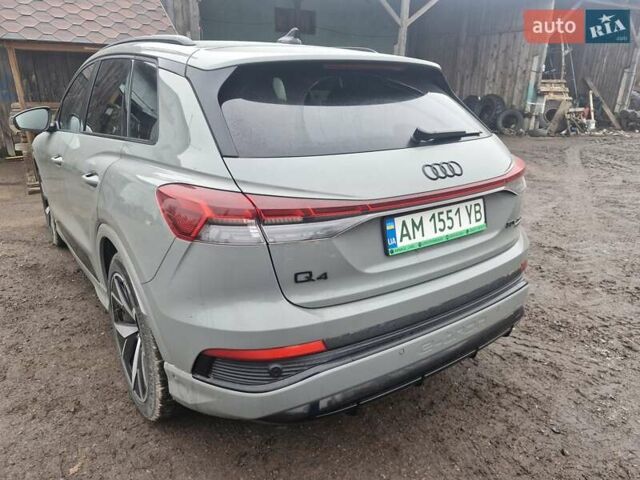 Сірий Ауді Q4 e-tron, об'ємом двигуна 0 л та пробігом 38 тис. км за 38000 $, фото 2 на Automoto.ua