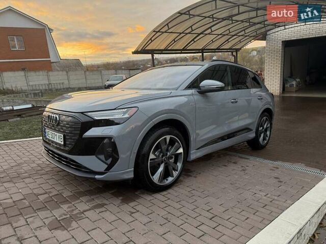 Серый Ауди Q4 e-tron, объемом двигателя 0 л и пробегом 2 тыс. км за 38200 $, фото 17 на Automoto.ua