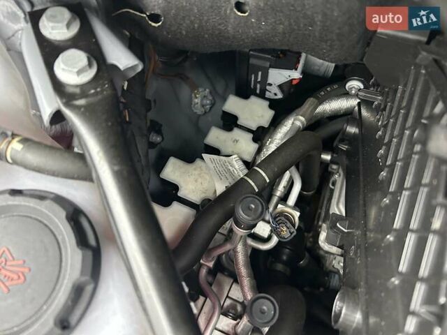 Сірий Ауді Q4 e-tron, об'ємом двигуна 0 л та пробігом 5 тис. км за 39999 $, фото 21 на Automoto.ua