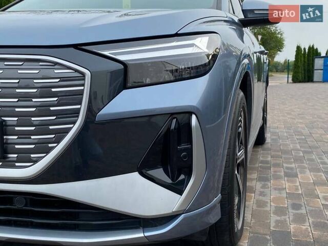 Серый Ауди Q4 e-tron, объемом двигателя 0 л и пробегом 9 тыс. км за 29500 $, фото 6 на Automoto.ua