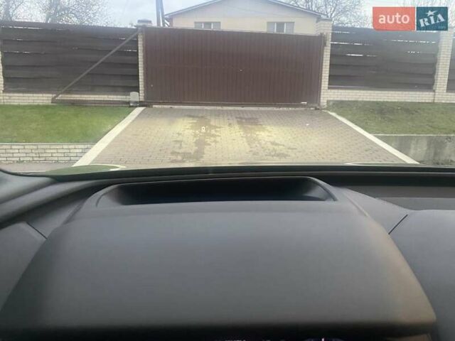 Серый Ауди Q4 e-tron, объемом двигателя 0 л и пробегом 2 тыс. км за 38200 $, фото 25 на Automoto.ua