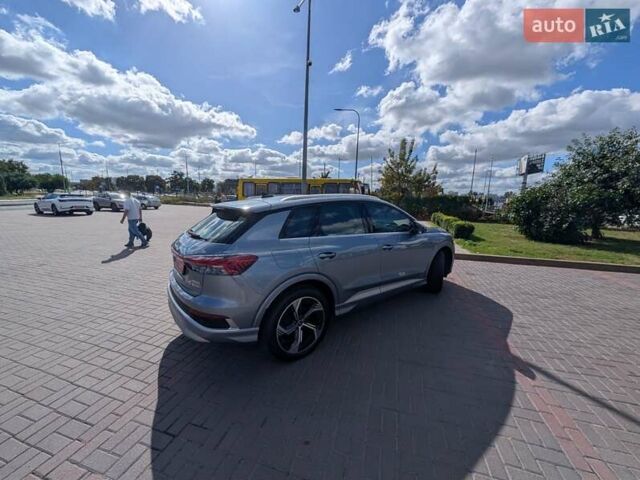 Серый Ауди Q4 e-tron, объемом двигателя 0 л и пробегом 16 тыс. км за 30500 $, фото 3 на Automoto.ua