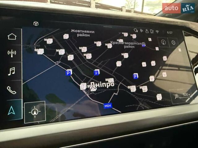 Серый Ауди Q4 e-tron, объемом двигателя 0 л и пробегом 2 тыс. км за 38200 $, фото 8 на Automoto.ua