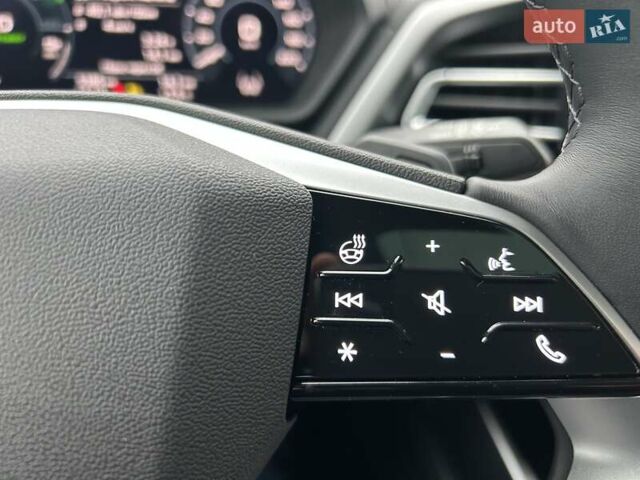 Сірий Ауді Q4 e-tron, об'ємом двигуна 0 л та пробігом 5 тис. км за 39999 $, фото 8 на Automoto.ua