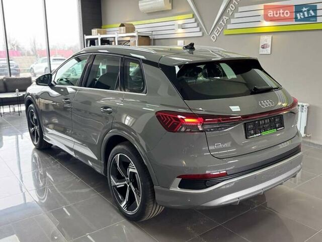 Сірий Ауді Q4 e-tron, об'ємом двигуна 0 л та пробігом 1 тис. км за 34499 $, фото 4 на Automoto.ua
