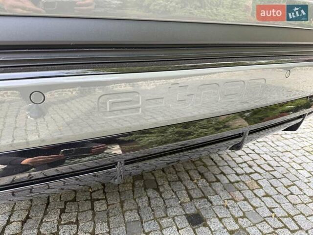 Ауди Q4 e-tron 2025 в Киеве на Automoto.ua Серый Ауди Q4 e-tron, объемом двигателя 0 л и пробегом 1 тыс. км за 42500 $, фото 17 на Automoto.ua