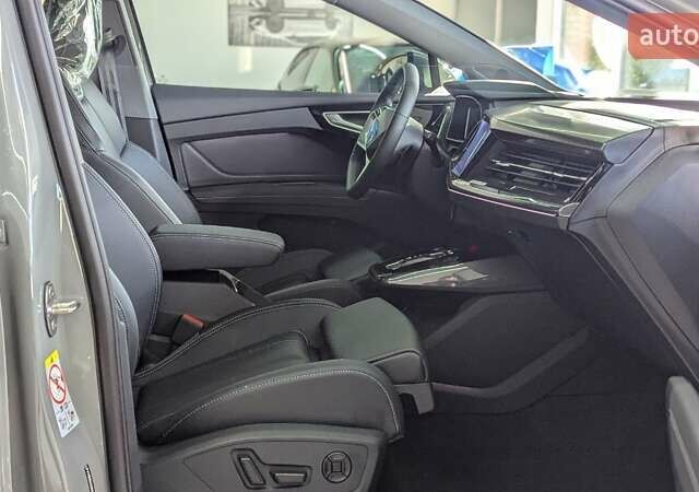 Ауді Q4 e-tron 2025 у Києві на Automoto.ua Сірий Ауді Q4 e-tron, об'ємом двигуна 0 л та пробігом 1 тис. км за 32000 $, фото 7 на Automoto.ua