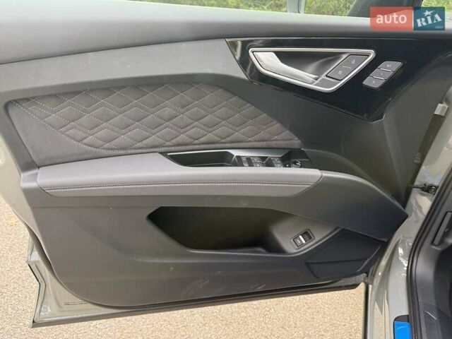 Ауди Q4 e-tron 2025 в Киеве на Automoto.ua Серый Ауди Q4 e-tron, объемом двигателя 0 л и пробегом 1 тыс. км за 42500 $, фото 22 на Automoto.ua
