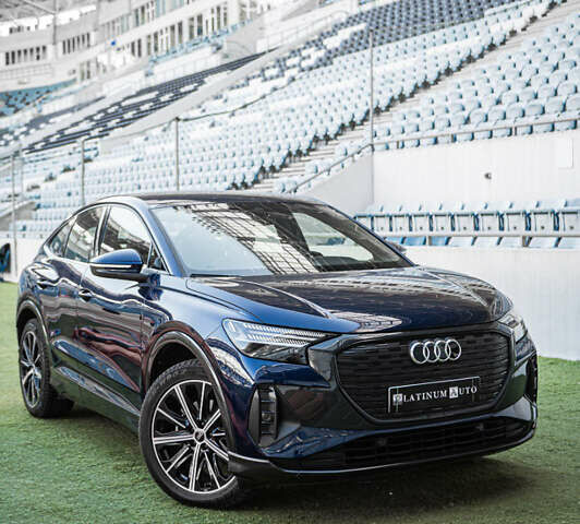 Синий Ауди Q4 e-tron, объемом двигателя 0 л и пробегом 47 тыс. км за 26400 $, фото 56 на Automoto.ua