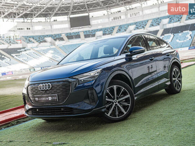 Синий Ауди Q4 e-tron, объемом двигателя 0 л и пробегом 47 тыс. км за 26400 $, фото 3 на Automoto.ua