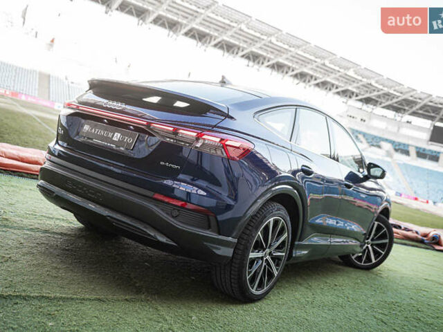 Синий Ауди Q4 e-tron, объемом двигателя 0 л и пробегом 47 тыс. км за 26400 $, фото 15 на Automoto.ua