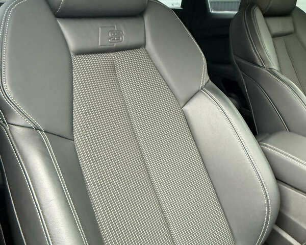 Синій Ауді Q4 e-tron, об'ємом двигуна 0 л та пробігом 89 тис. км за 26500 $, фото 10 на Automoto.ua