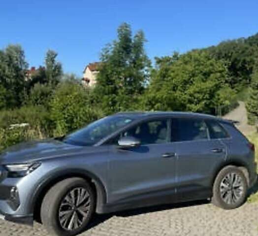 Синий Ауди Q4 e-tron, объемом двигателя 0 л и пробегом 90 тыс. км за 27000 $, фото 24 на Automoto.ua