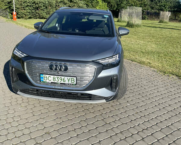 Синий Ауди Q4 e-tron, объемом двигателя 0 л и пробегом 90 тыс. км за 27000 $, фото 27 на Automoto.ua