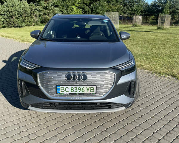 Синий Ауди Q4 e-tron, объемом двигателя 0 л и пробегом 90 тыс. км за 27000 $, фото 26 на Automoto.ua