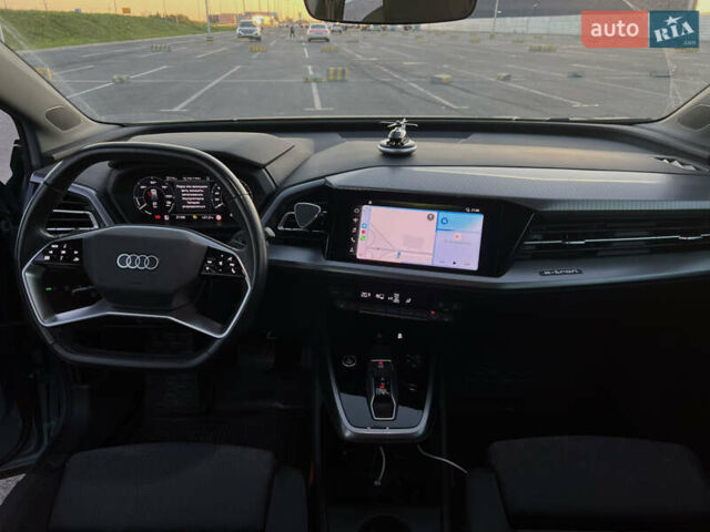 Синий Ауди Q4 e-tron, объемом двигателя 0 л и пробегом 90 тыс. км за 27000 $, фото 2 на Automoto.ua