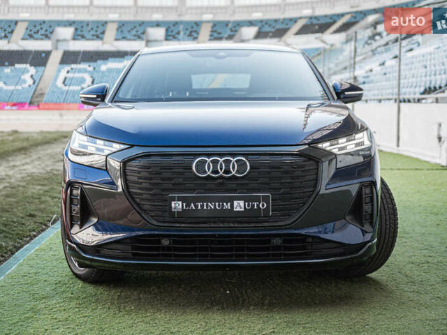 Синий Ауди Q4 e-tron, объемом двигателя 0 л и пробегом 47 тыс. км за 26400 $, фото 1 на Automoto.ua