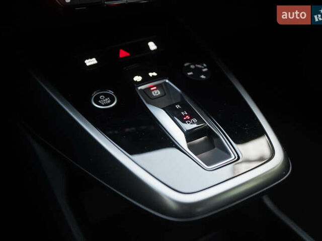 Синий Ауди Q4 e-tron, объемом двигателя 0 л и пробегом 47 тыс. км за 26400 $, фото 41 на Automoto.ua