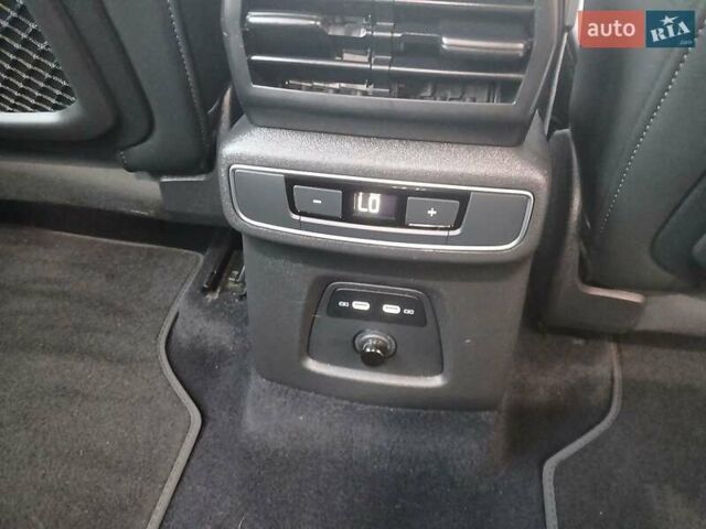 Синій Ауді Q4 e-tron, об'ємом двигуна 0 л та пробігом 85 тис. км за 21850 $, фото 19 на Automoto.ua