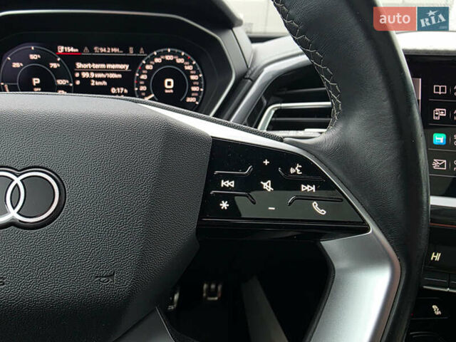 Синій Ауді Q4 e-tron, об'ємом двигуна 0 л та пробігом 59 тис. км за 26590 $, фото 20 на Automoto.ua