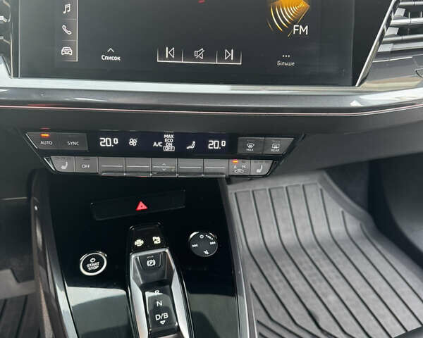 Синий Ауди Q4 e-tron, объемом двигателя 0 л и пробегом 76 тыс. км за 26800 $, фото 18 на Automoto.ua