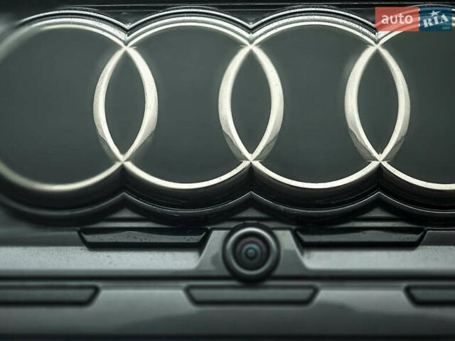 Синій Ауді Q4 e-tron, об'ємом двигуна 0 л та пробігом 59 тис. км за 26590 $, фото 34 на Automoto.ua