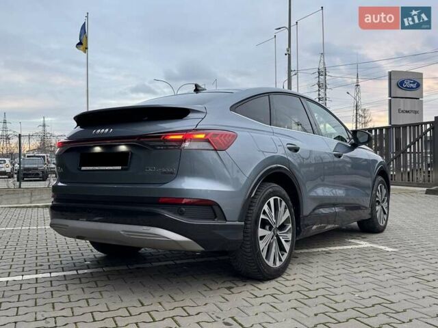 Синій Ауді Q4 e-tron, об'ємом двигуна 0 л та пробігом 38 тис. км за 33900 $, фото 5 на Automoto.ua