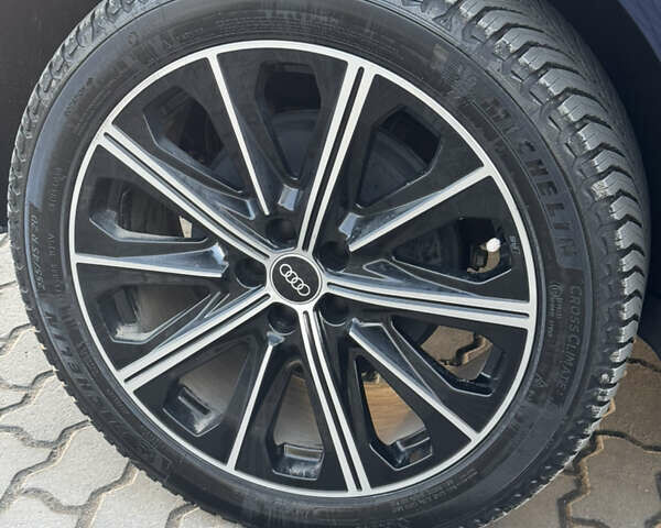 Синий Ауди Q4 e-tron, объемом двигателя 0 л и пробегом 76 тыс. км за 26800 $, фото 11 на Automoto.ua