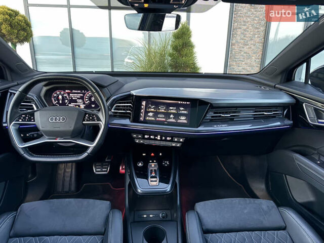 Ауди Q4 e-tron 2022 в Тернополе на Automoto.ua Синий Ауди Q4 e-tron, объемом двигателя 0 л и пробегом 97 тыс. км за 29900 $, фото 46 на Automoto.ua