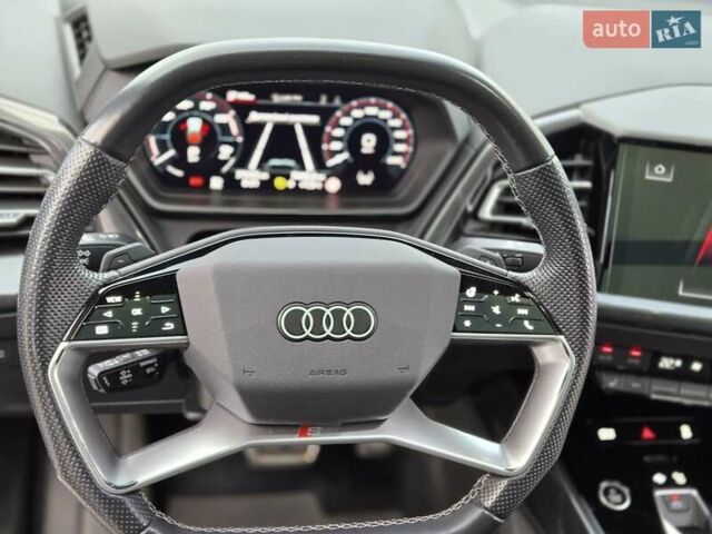 Синий Ауди Q4 e-tron, объемом двигателя 0 л и пробегом 27 тыс. км за 49000 $, фото 20 на Automoto.ua