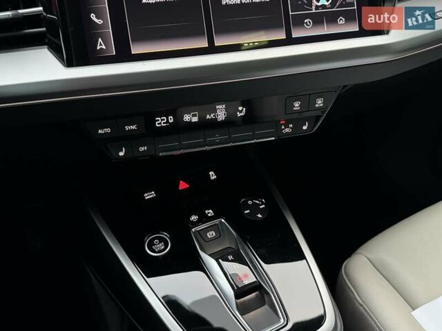 Синій Ауді Q4 e-tron, об'ємом двигуна 0 л та пробігом 38 тис. км за 33900 $, фото 13 на Automoto.ua
