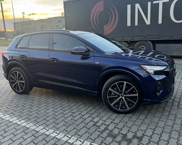 Синий Ауди Q4 e-tron, объемом двигателя 0 л и пробегом 76 тыс. км за 26800 $, фото 2 на Automoto.ua