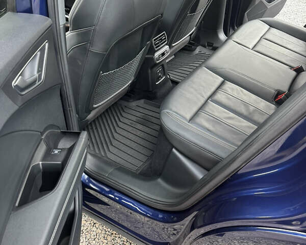 Синий Ауди Q4 e-tron, объемом двигателя 0 л и пробегом 76 тыс. км за 26800 $, фото 24 на Automoto.ua
