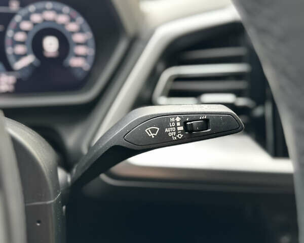 Синий Ауди Q4 e-tron, объемом двигателя 0 л и пробегом 12 тыс. км за 32000 $, фото 65 на Automoto.ua