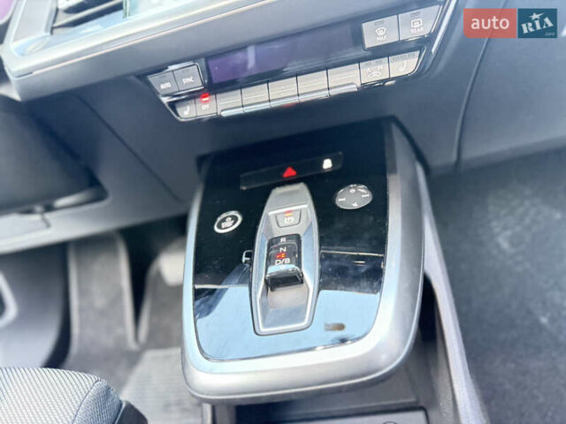 Синий Ауди Q4 e-tron, объемом двигателя 0 л и пробегом 57 тыс. км за 29800 $, фото 42 на Automoto.ua