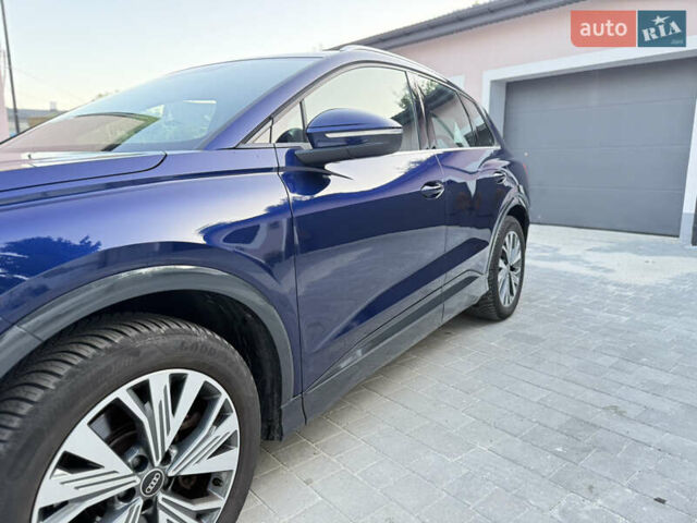 Синий Ауди Q4 e-tron, объемом двигателя 0 л и пробегом 57 тыс. км за 29800 $, фото 6 на Automoto.ua