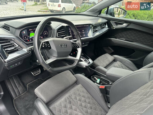 Синий Ауди Q4 e-tron, объемом двигателя 0 л и пробегом 17 тыс. км за 34900 $, фото 9 на Automoto.ua